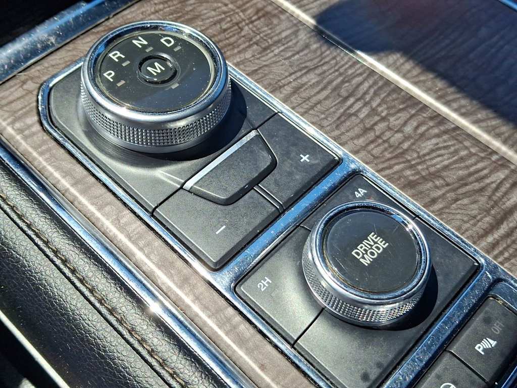 Thumbnail: 2018 Ford Expedition - 14