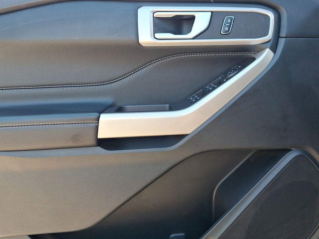 Thumbnail: 2023 Ford Explorer - 23