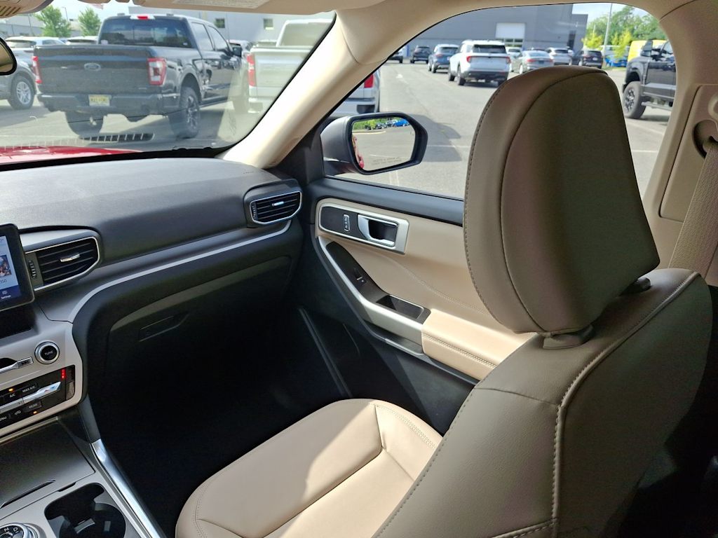 Thumbnail: 2023 Ford Explorer - 12