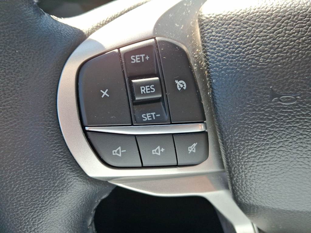 Thumbnail: 2023 Ford Explorer - 25