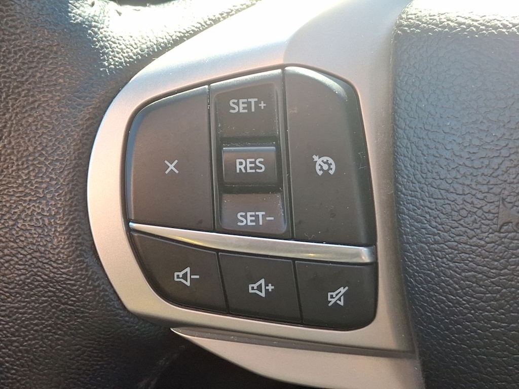 Thumbnail: 2023 Ford Explorer - 26