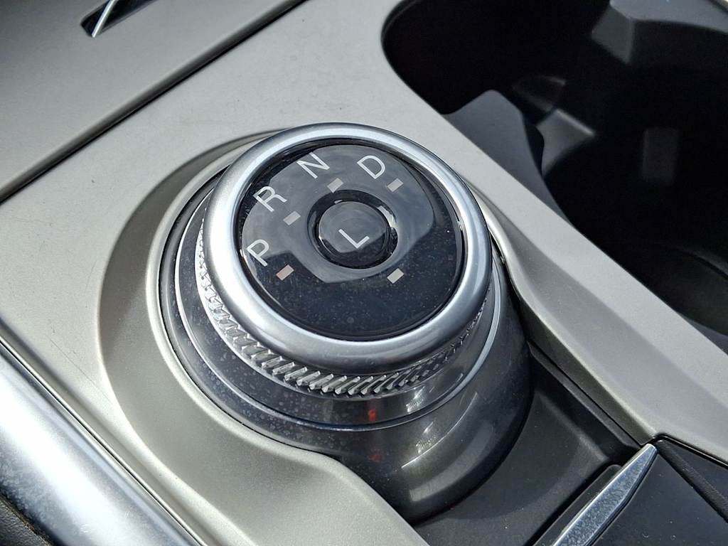 Thumbnail: 2022 Ford Explorer - 23