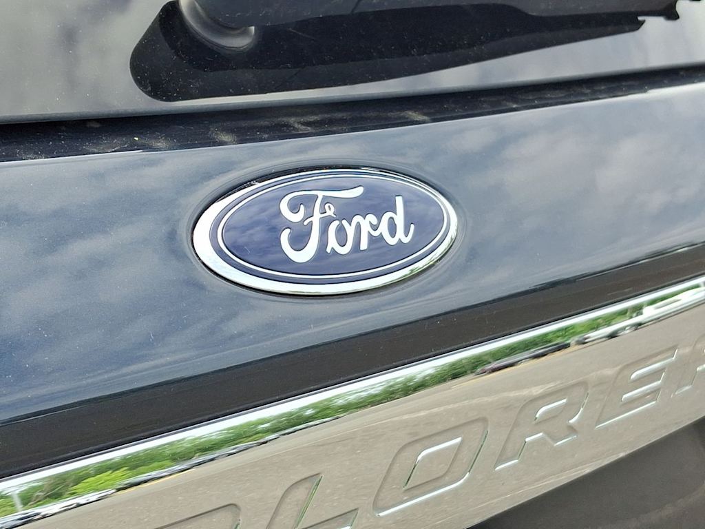 Thumbnail: 2022 Ford Explorer - 5