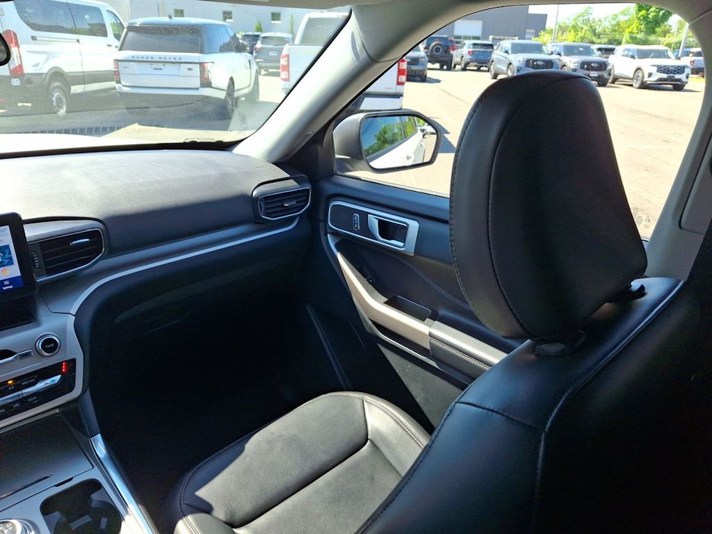 Thumbnail: 2023 Ford Explorer - 7