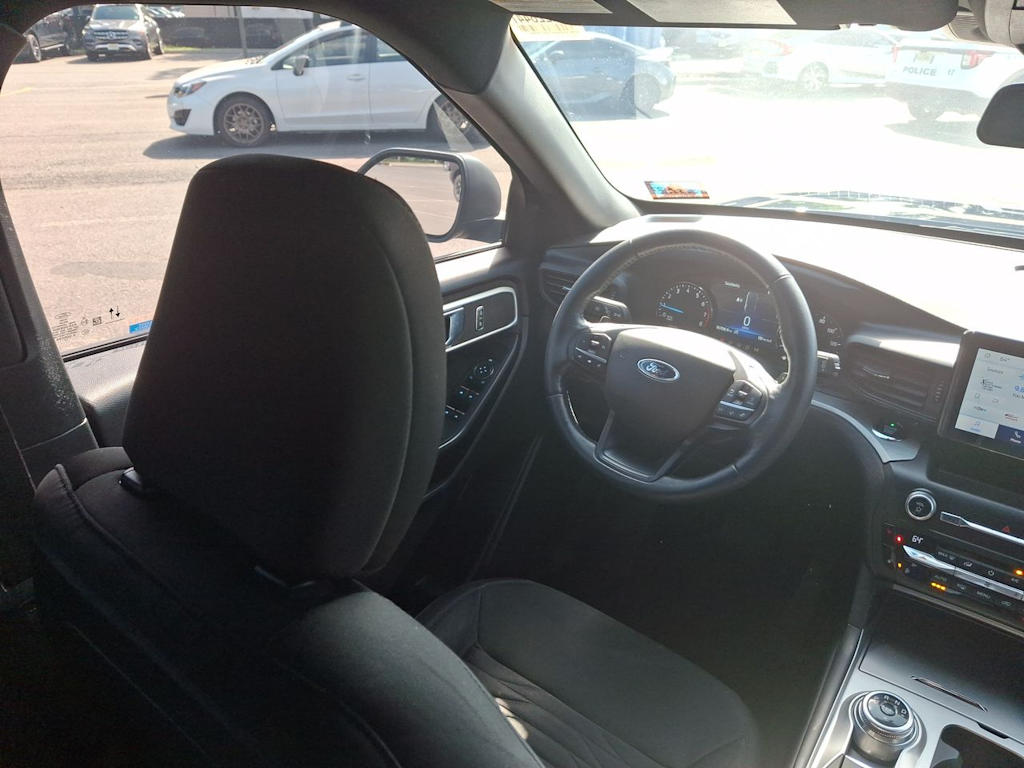 Thumbnail: 2020 Ford Explorer - 8