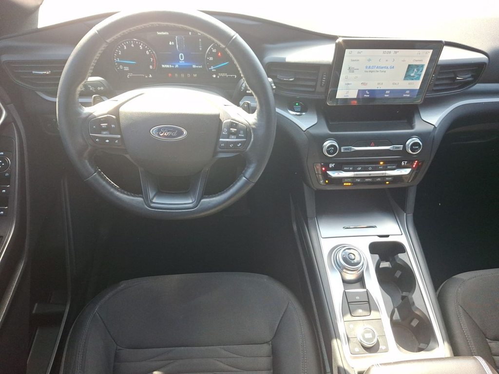 Thumbnail: 2020 Ford Explorer - 12