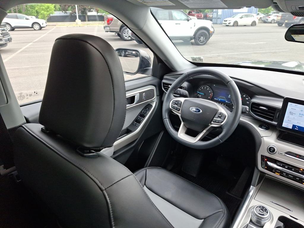 Thumbnail: 2023 Ford Explorer - 2