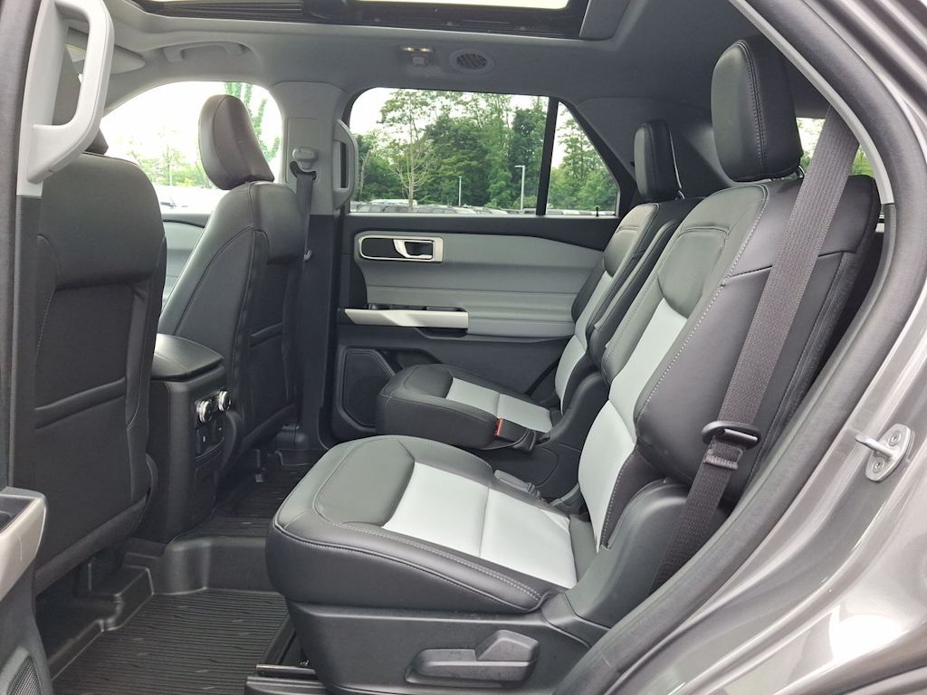 Thumbnail: 2023 Ford Explorer - 27