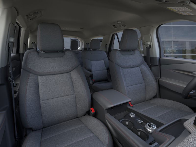 2025 Ford Explorer Active 7