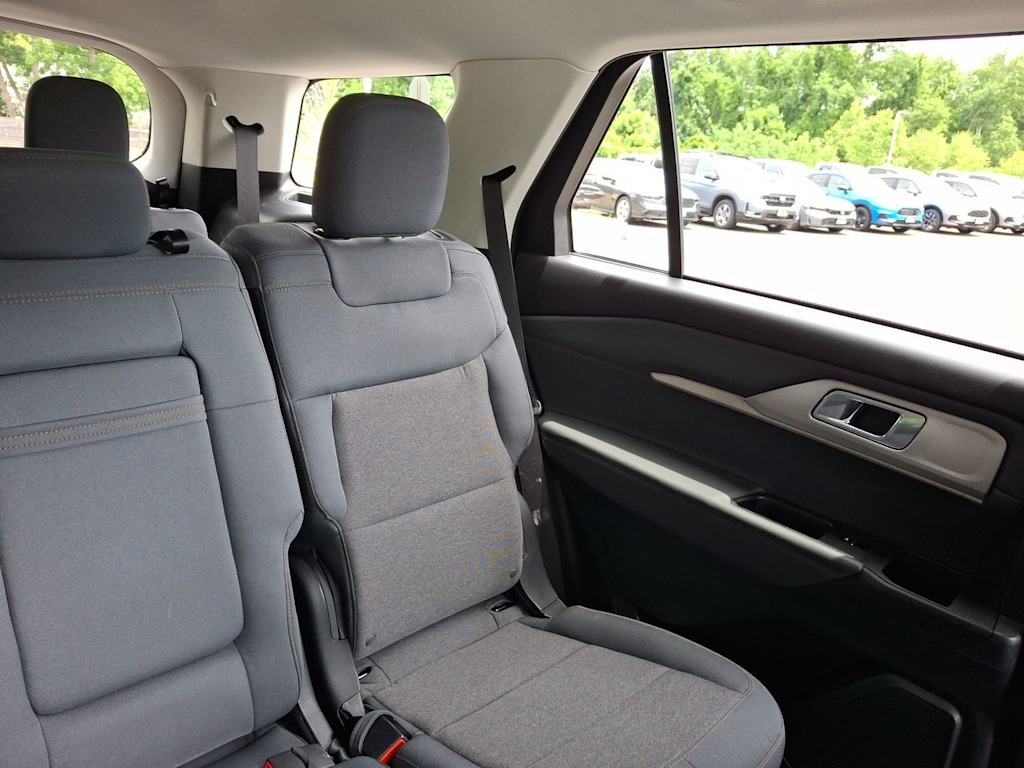 Thumbnail: 2025 Ford Explorer - 8