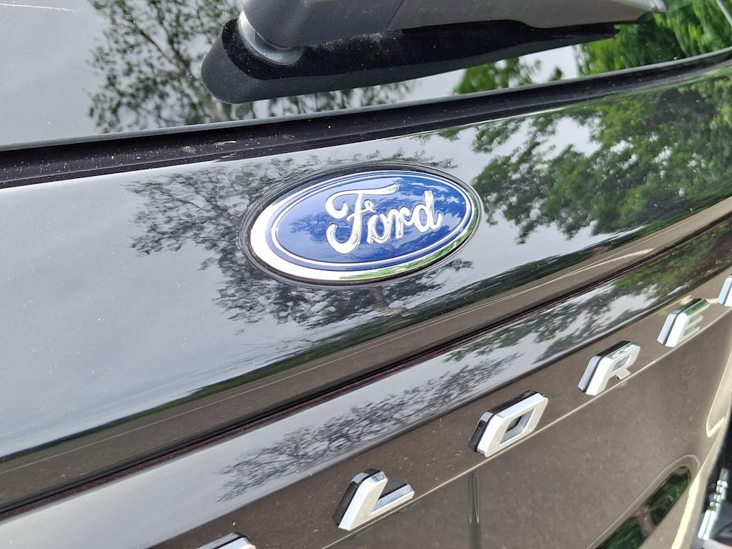 Thumbnail: 2025 Ford Explorer - 5