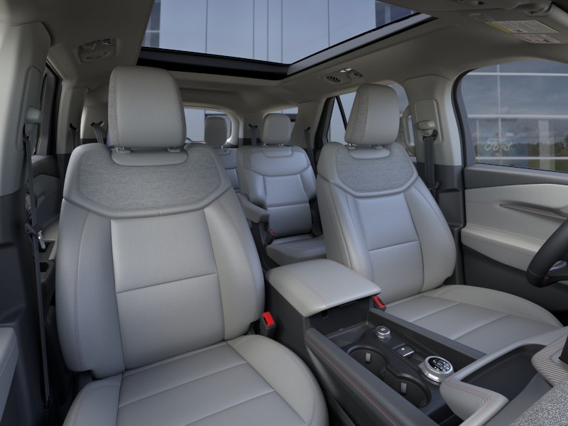 Thumbnail: 2026 Ford Explorer - 7