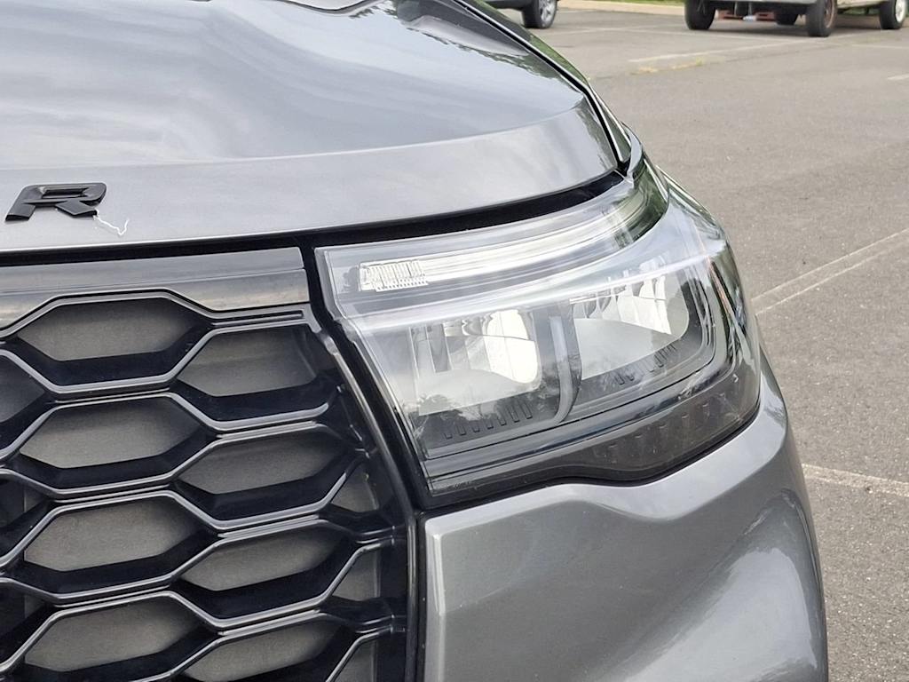 Thumbnail: 2025 Ford Explorer - 31
