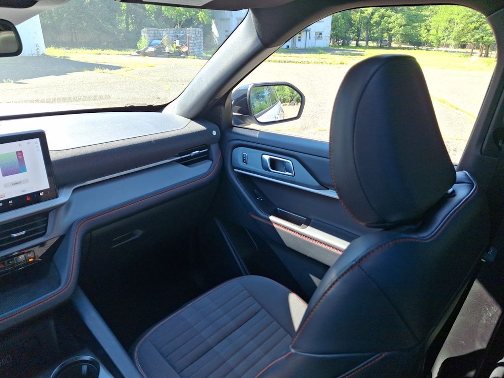 Thumbnail: 2026 Ford Explorer - 22