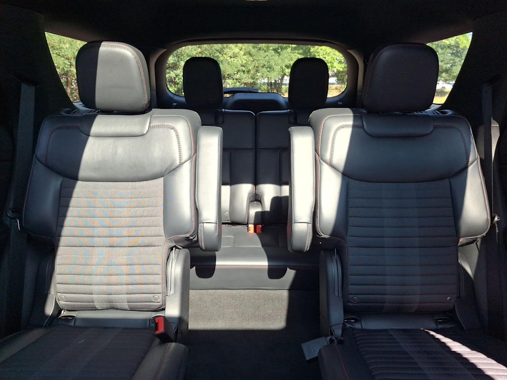 Thumbnail: 2026 Ford Explorer - 8