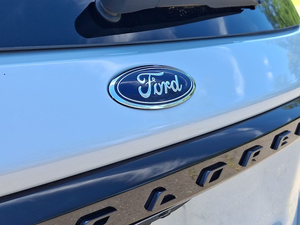 Thumbnail: 2026 Ford Explorer - 5