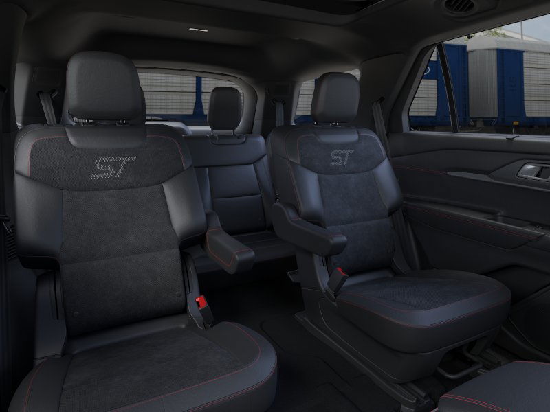 2025 Ford Explorer ST 15