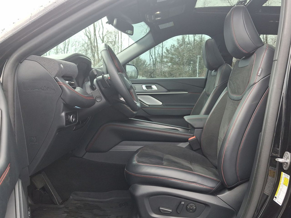 Thumbnail: 2025 Ford Explorer - 10