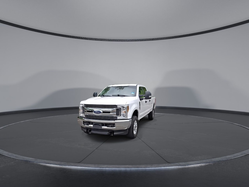 Thumbnail: 2018 Ford F-250 - 13