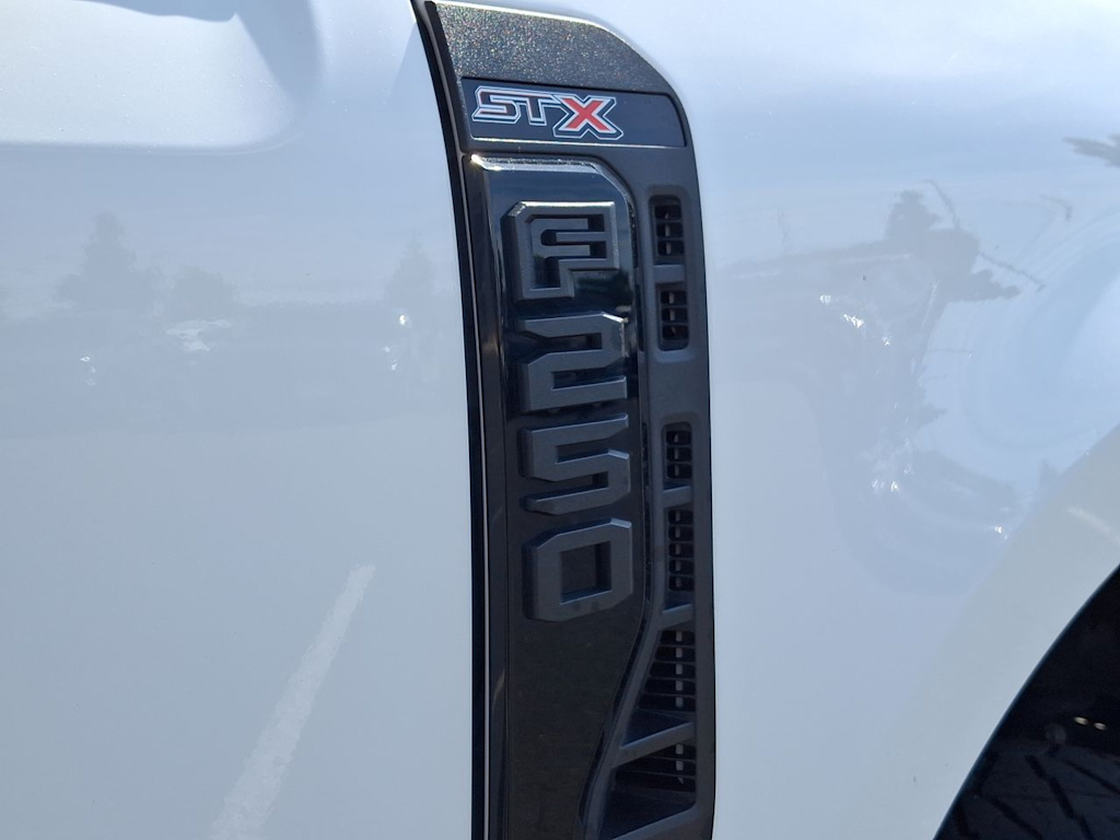 Thumbnail: 2023 Ford F-250 - 14