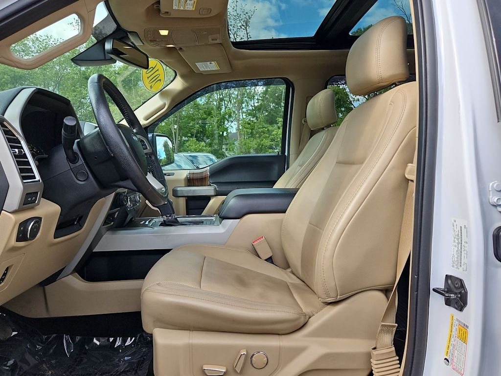 Thumbnail: 2016 Ford F-150 - 10