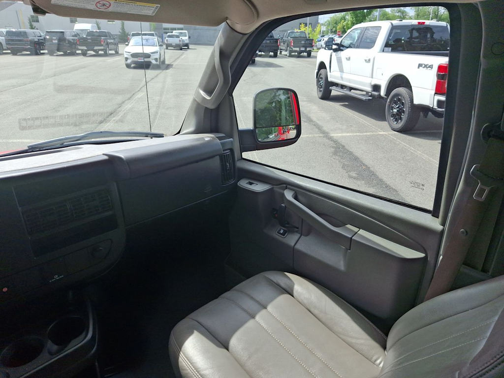 Thumbnail: 2019 Chevrolet Express - 20