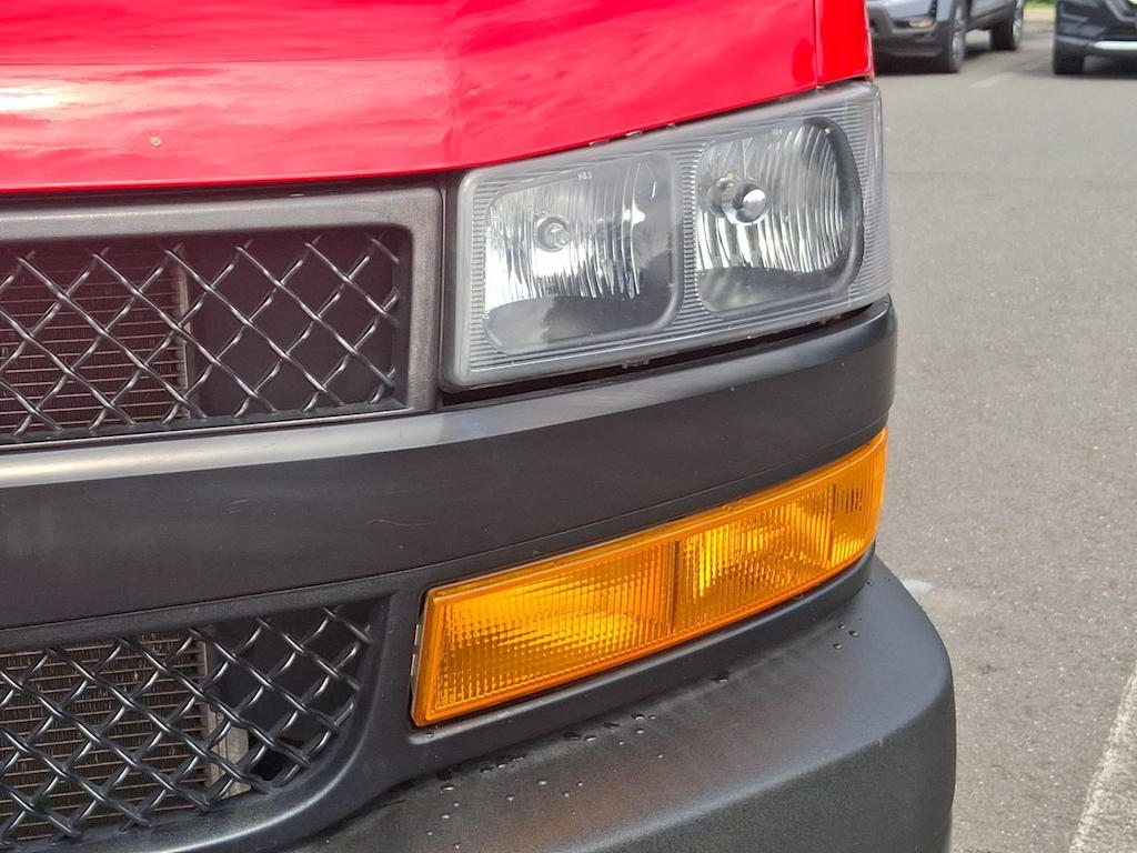 Thumbnail: 2019 Chevrolet Express - 28
