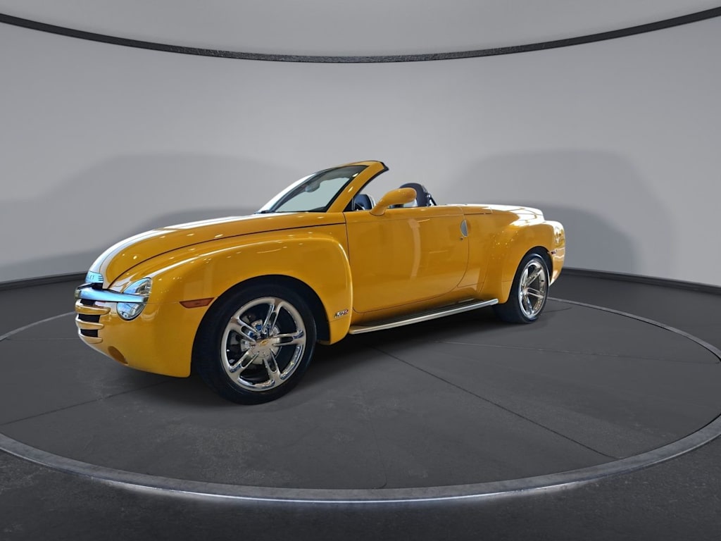 Thumbnail: 2005 Chevrolet SSR - 5