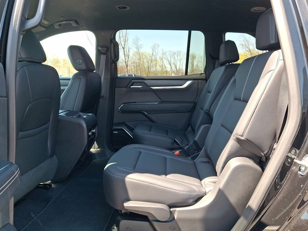 Thumbnail: 2026 GMC Acadia - 29