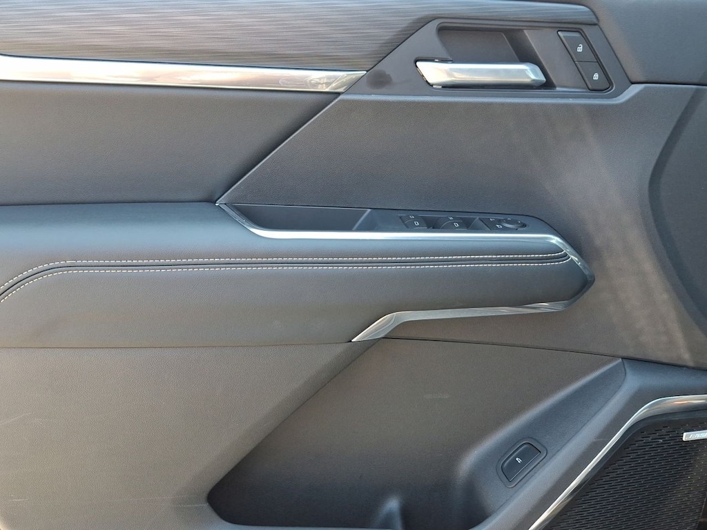 Thumbnail: 2026 GMC Acadia - 23