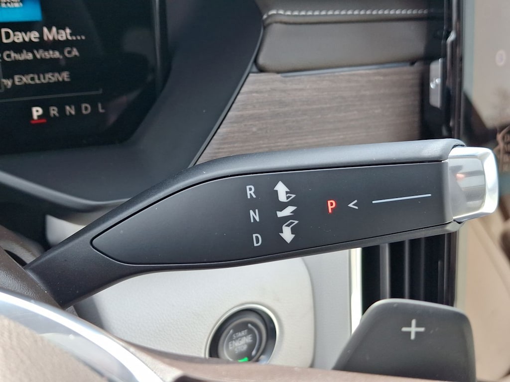 Thumbnail: 2025 GMC Acadia - 25