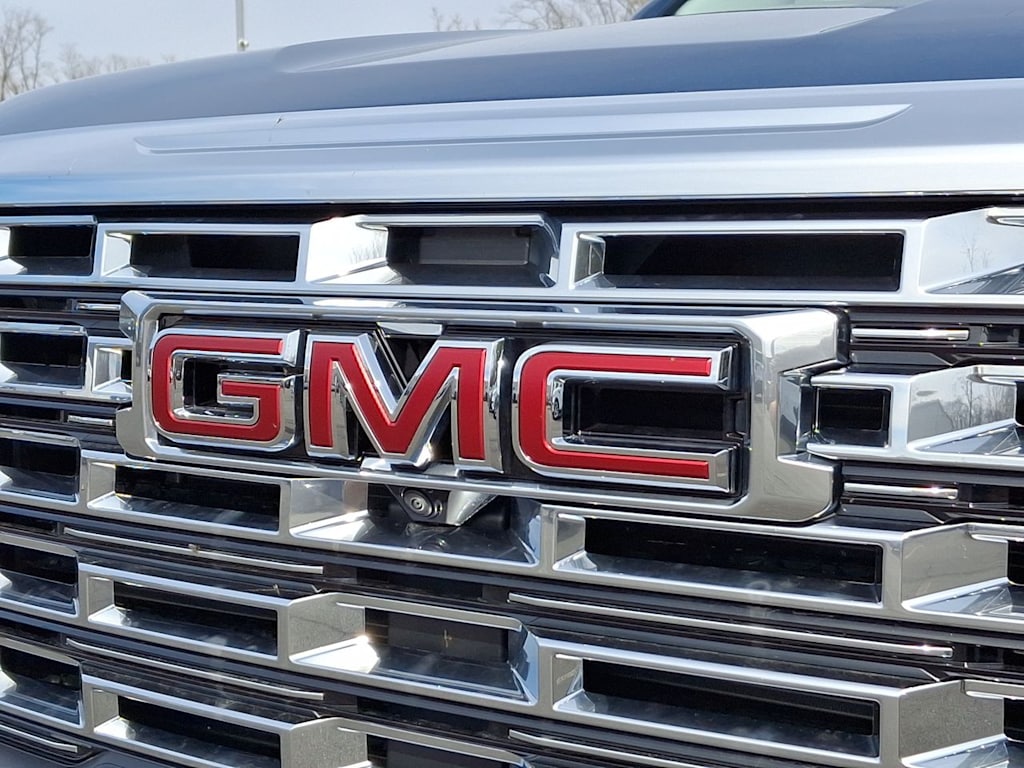 Thumbnail: 2025 GMC Acadia - 5