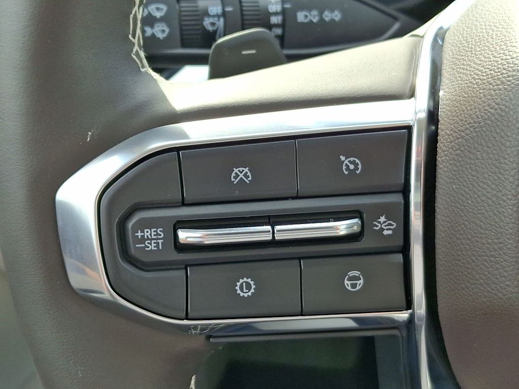 Thumbnail: 2025 GMC Acadia - 26