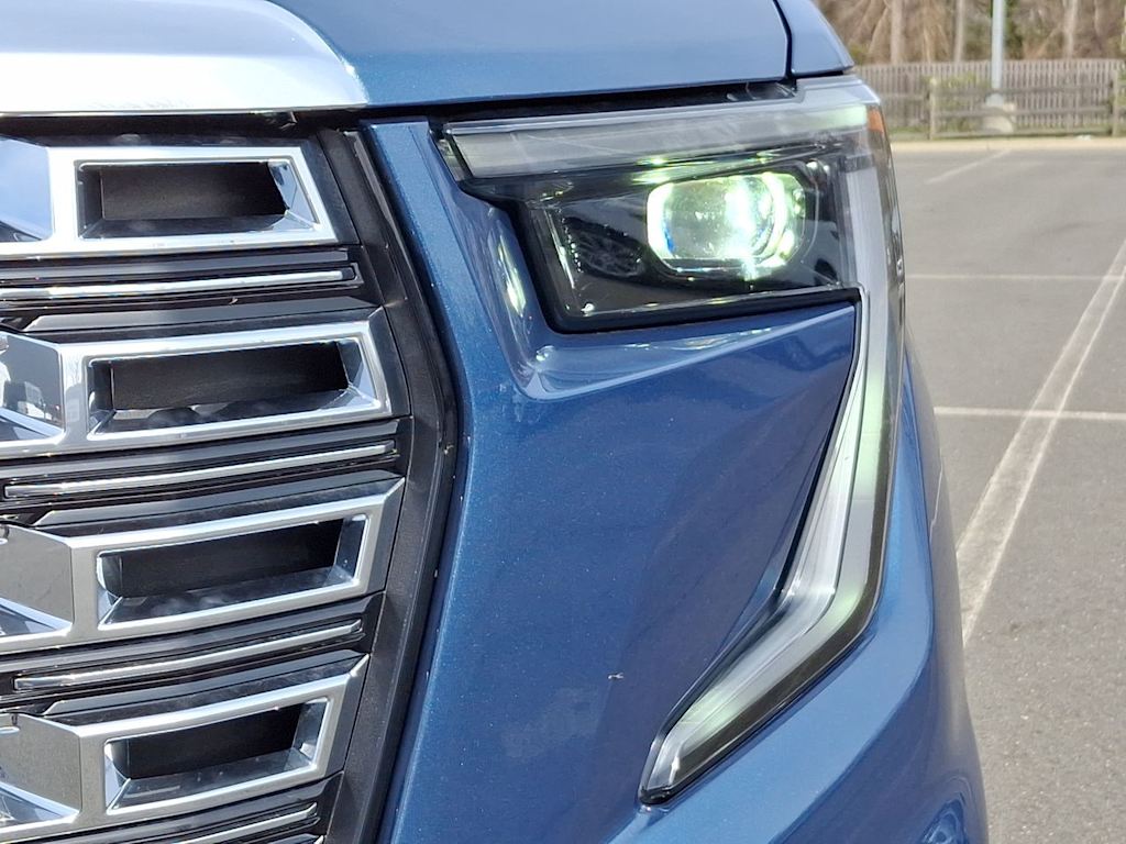 Thumbnail: 2025 GMC Acadia - 30