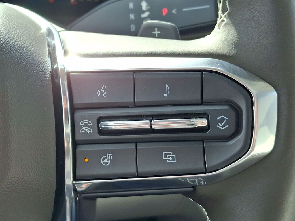 Thumbnail: 2025 GMC Acadia - 27