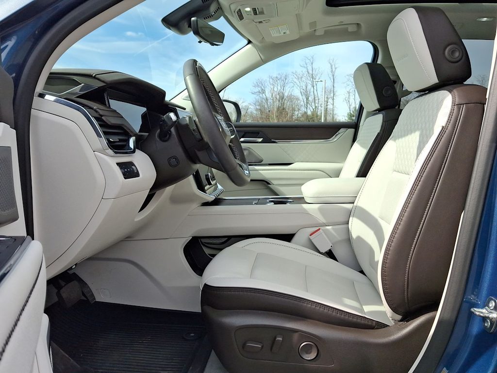 Thumbnail: 2025 GMC Acadia - 9