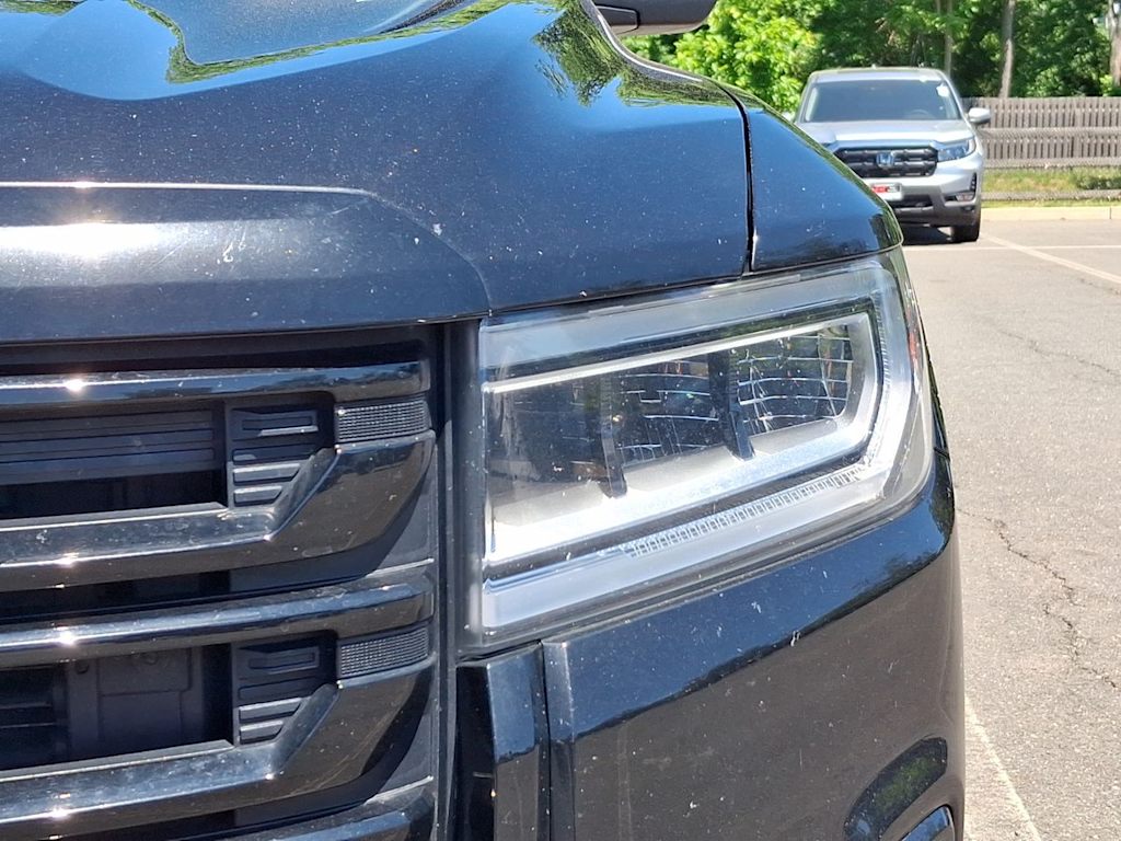 Thumbnail: 2023 GMC Acadia - 30