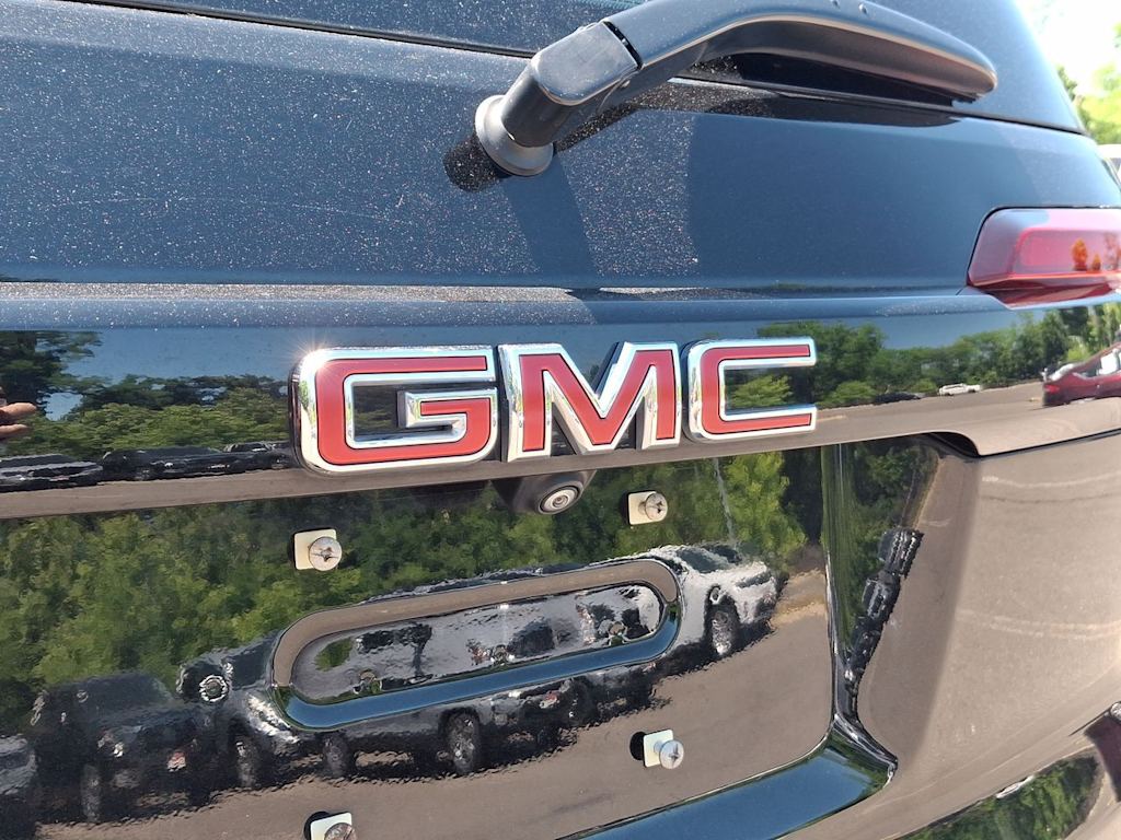 Thumbnail: 2023 GMC Acadia - 5