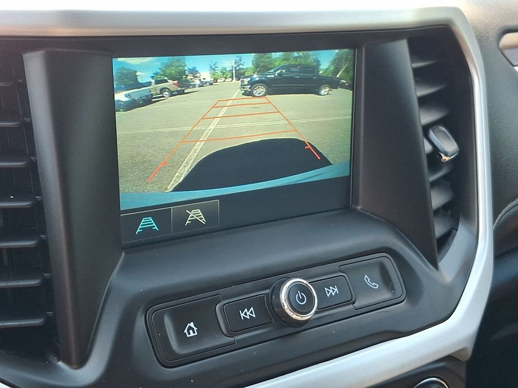 Thumbnail: 2018 GMC Acadia - 24
