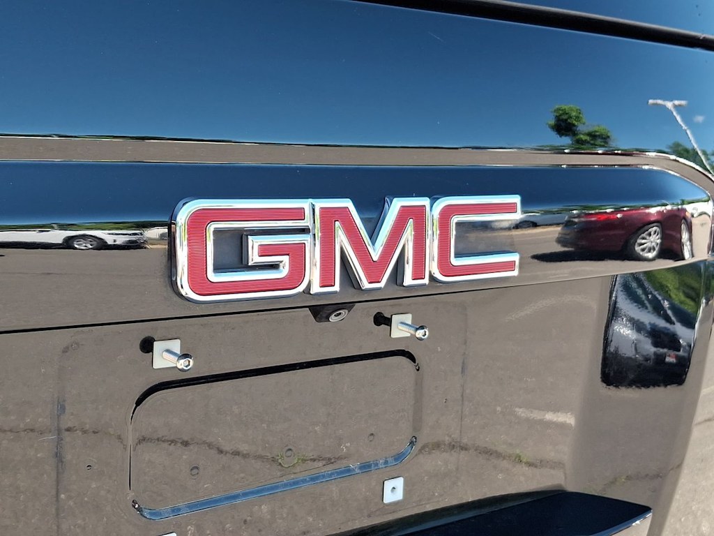 Thumbnail: 2017 GMC Yukon - 5