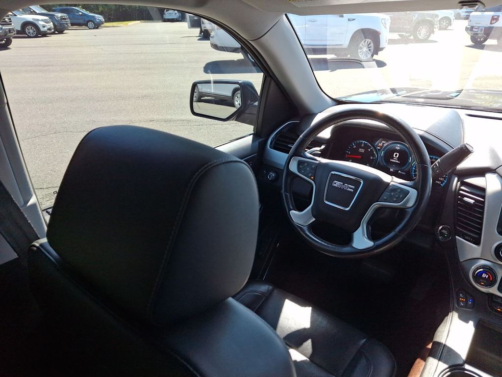 Thumbnail: 2017 GMC Yukon - 10