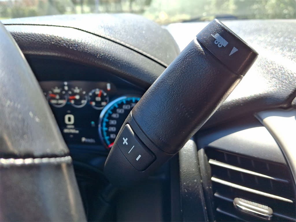 2019 GMC Yukon Denali 2