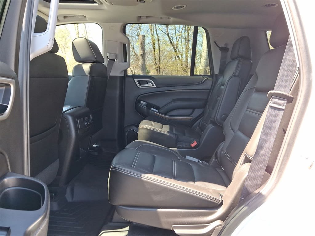 2019 GMC Yukon Denali 10
