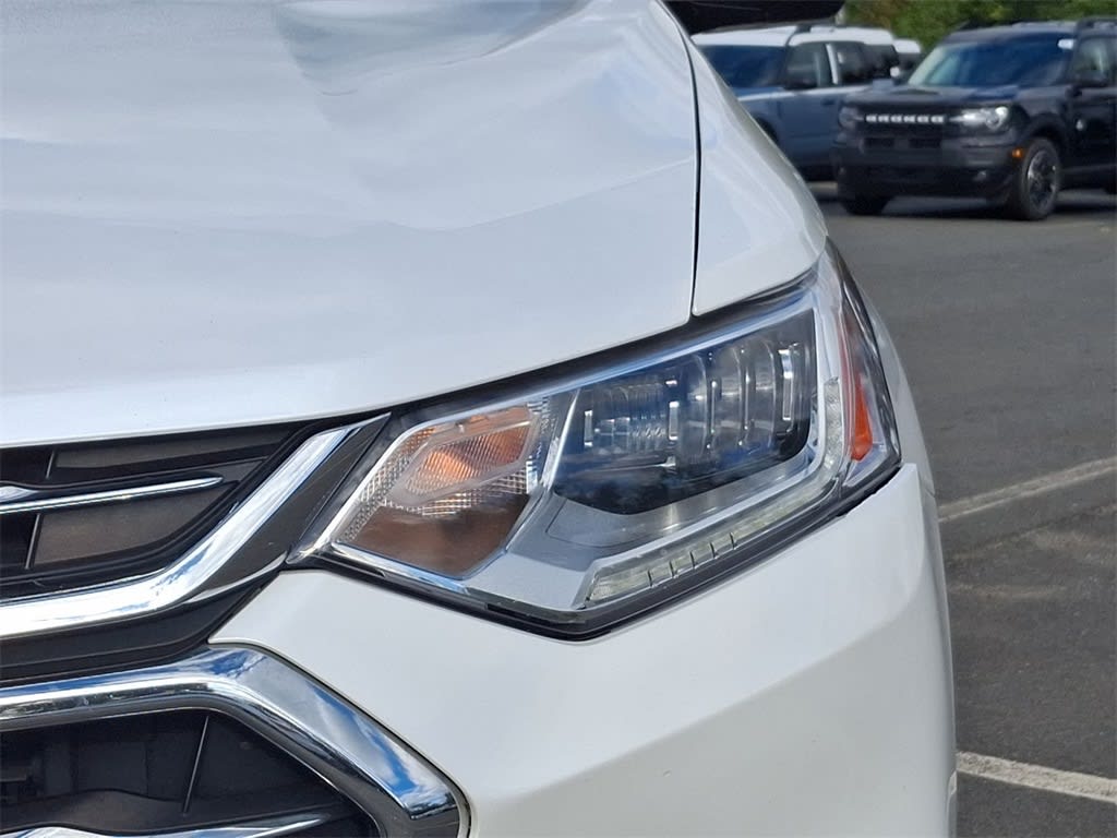 Thumbnail: 2018 Chevrolet Traverse - 30