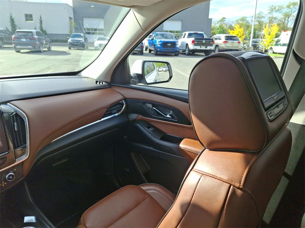 Thumbnail: 2018 Chevrolet Traverse - 22