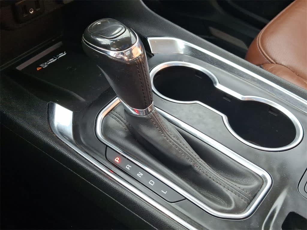 Thumbnail: 2018 Chevrolet Traverse - 14