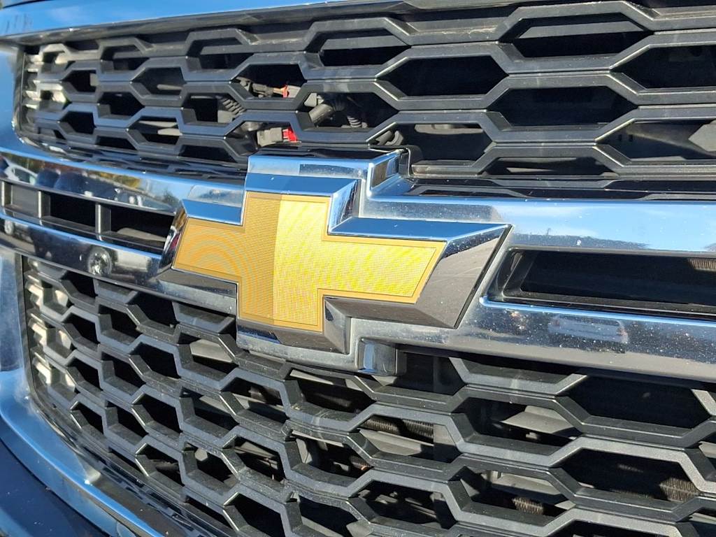 Thumbnail: 2020 Chevrolet Suburban - 29