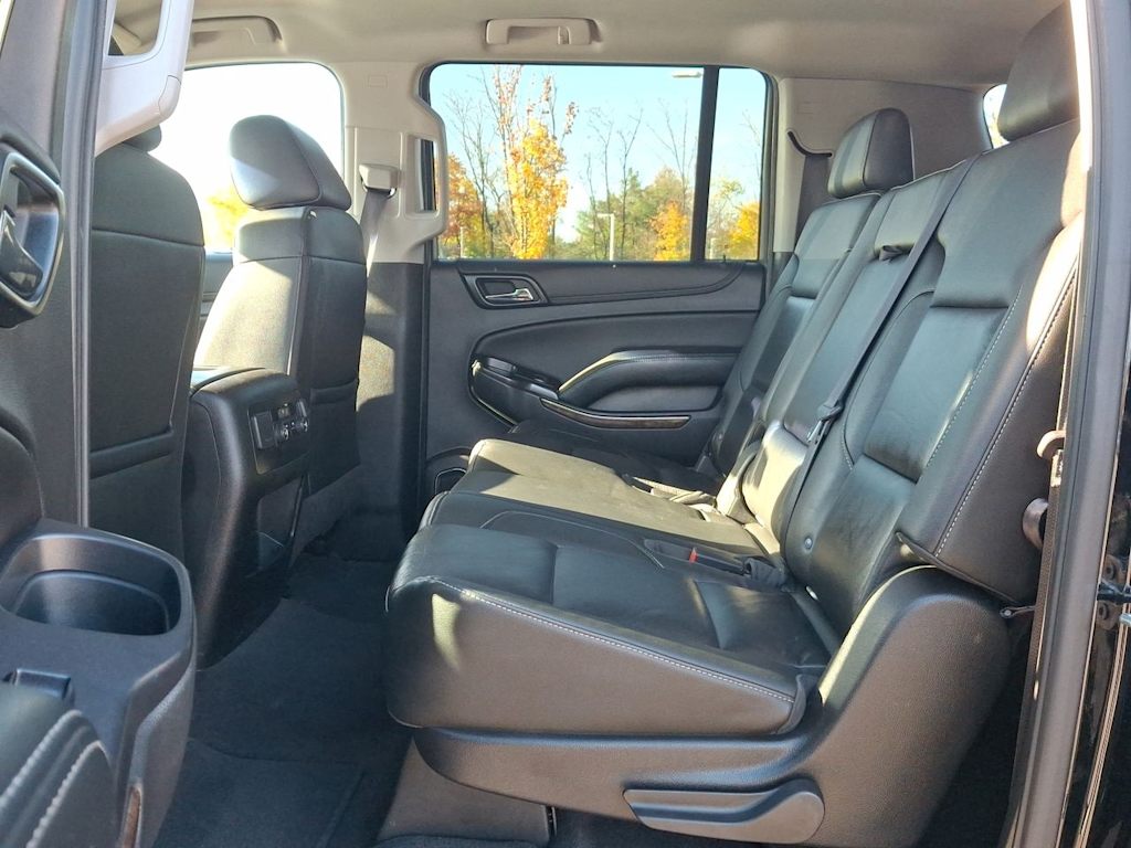 Thumbnail: 2020 Chevrolet Suburban - 27