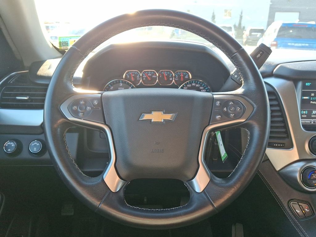 Thumbnail: 2020 Chevrolet Suburban - 11