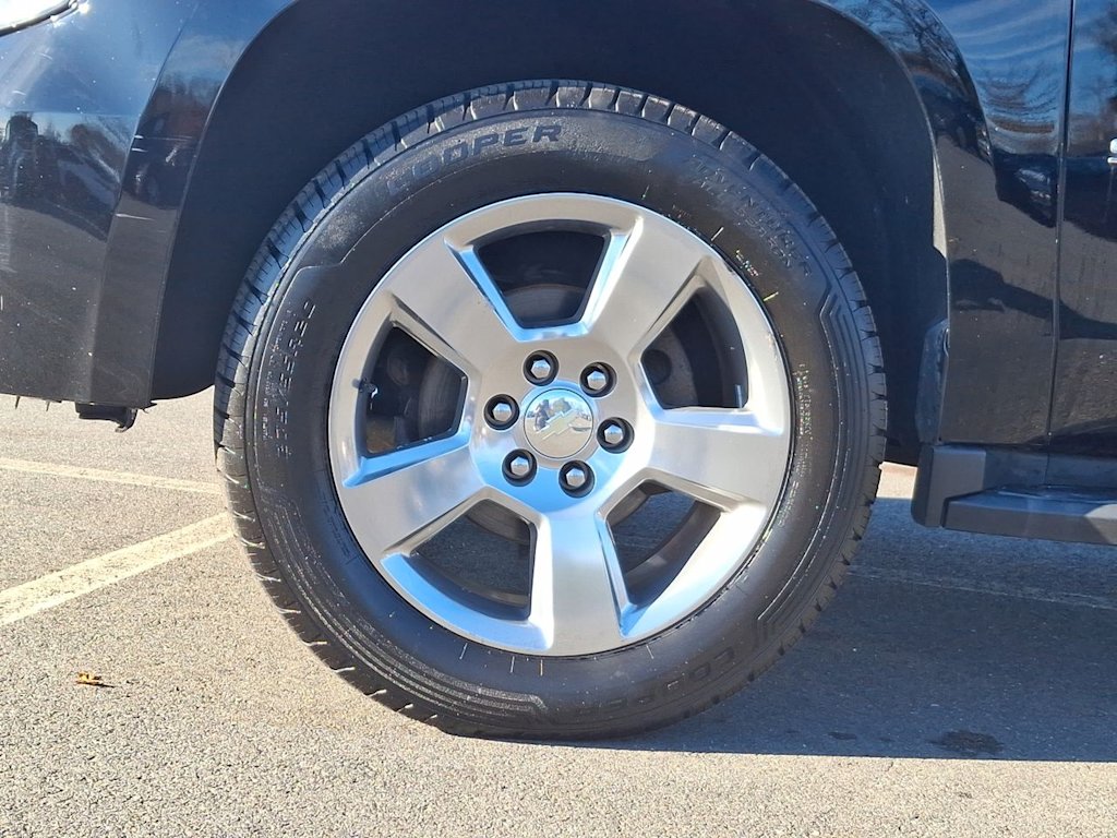 Thumbnail: 2020 Chevrolet Suburban - 6